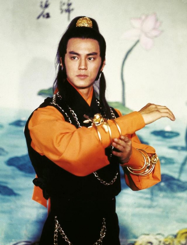 从邵氏武侠片大导演到晚年在TVB跑龙套，楚原的人生到底多传奇？