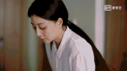 《人世间》太苦了，周楠出事了，周秉昆被拘留了，心疼郑娟