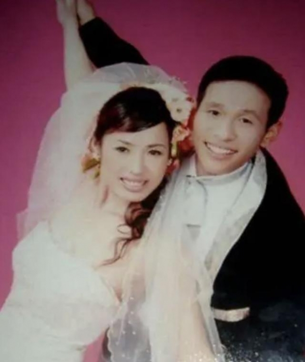 宋小宝：和前妻霍晓红离婚，再婚娶了粉丝王雪，如今成人生赢家