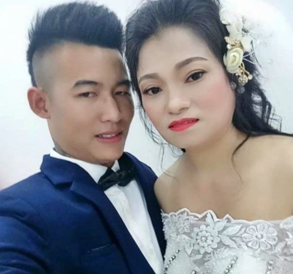 20岁小伙娶41岁妻子结婚仅一年多身体就出问题如今靠母亲养活