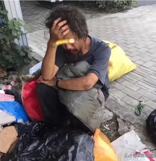 男子为救女友花光40万，痊愈后女友不想过苦日子，转身嫁给有钱人