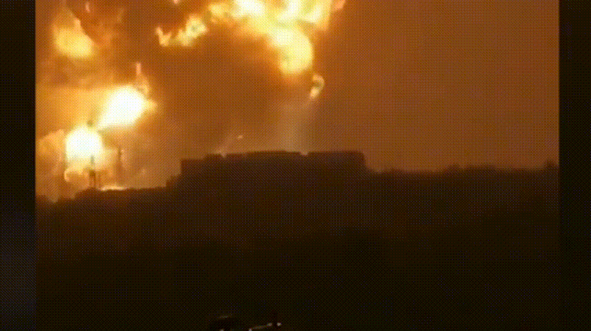 广东清远一铝厂爆炸致4死1伤,铝液遇水真会变成云爆弹?