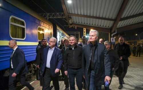 波兰和波罗的海三国总统访问乌克兰