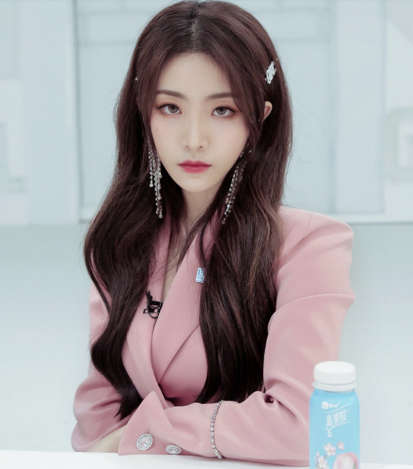 喻言因合同纠纷起诉经纪公司曾作为嘉会传媒艺人参加青2