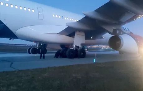 塞尔维亚航空公司飞往莫斯科的航班受到炸弹威胁后被迫紧急返回