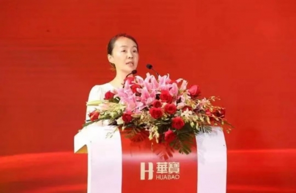 最神秘女首富被查！背靠十大烟厂身价几百亿，从不对人透露发家史