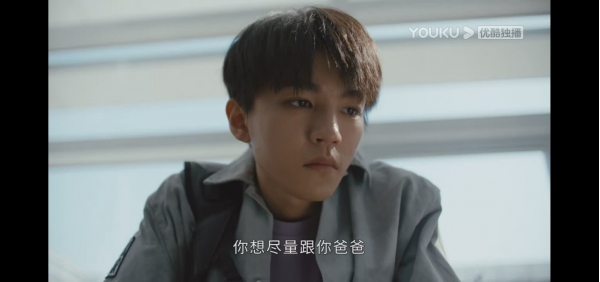《重生之门》首播，张译演技超稳，王俊凯入戏，悬疑剧又要火了？