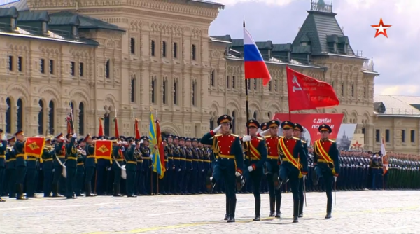 俄罗斯举行纪念伟大卫国战争胜利77周年阅兵式