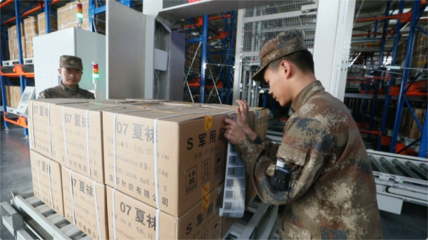 我军物流什么样？弹药怎么运？画面公开