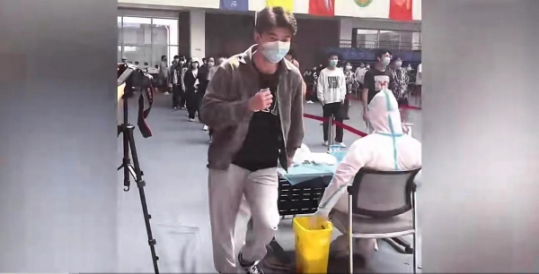 潘周聃29岁到底是什么梗？短短几天火爆全网，网友们争相模仿