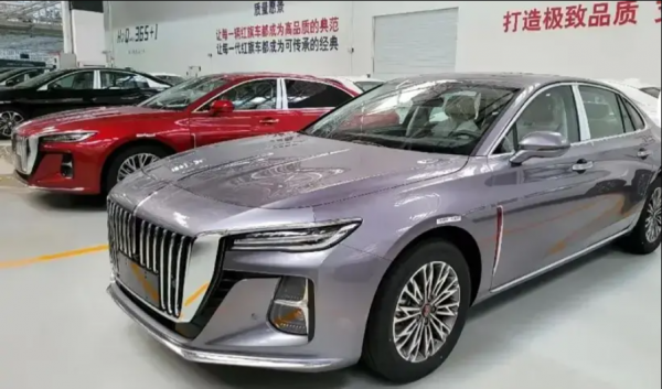 15.98万起售? 全新红旗H5疑似售价曝光，竞争大众迈腾