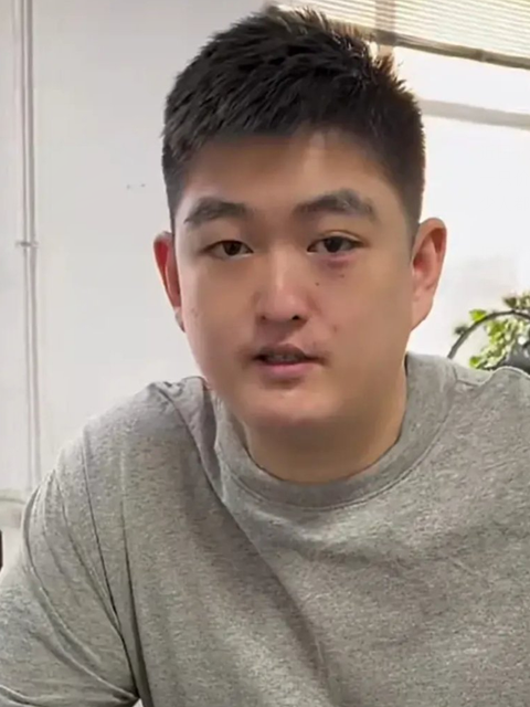 320万巨资为一条狗赵本山儿子再惹争议回应网友仇富心理太重