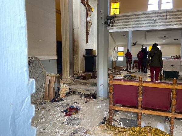 （外代一线）尼日利亚西南部一教堂遭袭数十人死亡