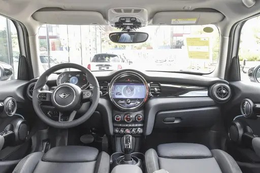 2023款MINI正式上市，造型复古精致，19.98万元起