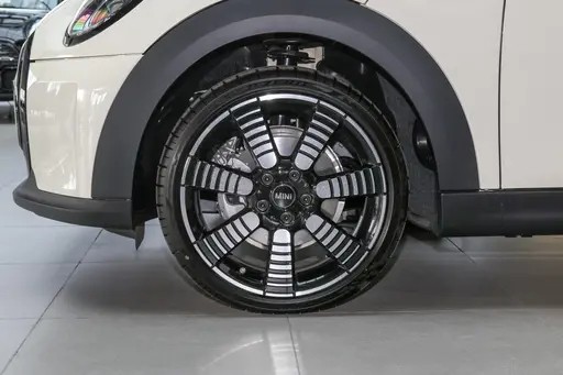 2023款MINI正式上市，造型复古精致，19.98万元起