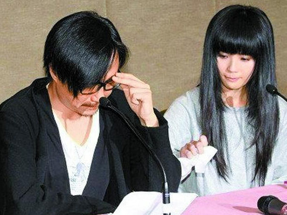 “有仇必报”阿Sa：撬走陈伟霆、为阿娇两肋插刀，背景强大不敢惹