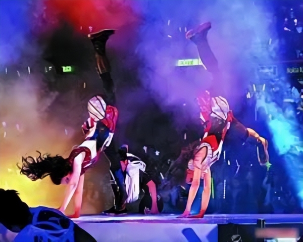 “有仇必报”阿Sa：撬走陈伟霆、为阿娇两肋插刀，背景强大不敢惹