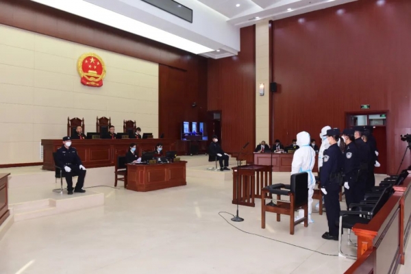 从上海自驾返西宁，违反防疫措施致使124人感染，法院一审宣判