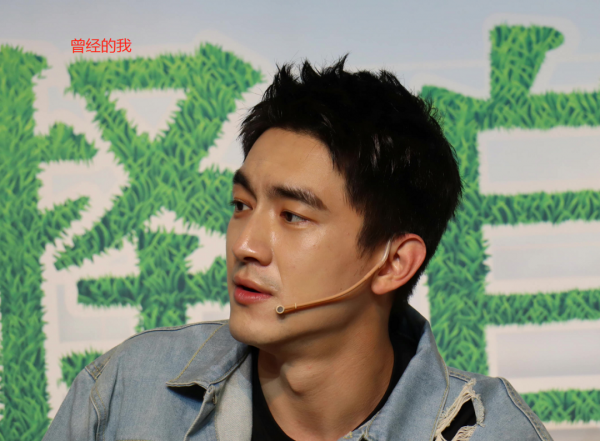 《与凤行》开机照来了！赵丽颖马甲线抢镜，星月CP时隔五年再同框