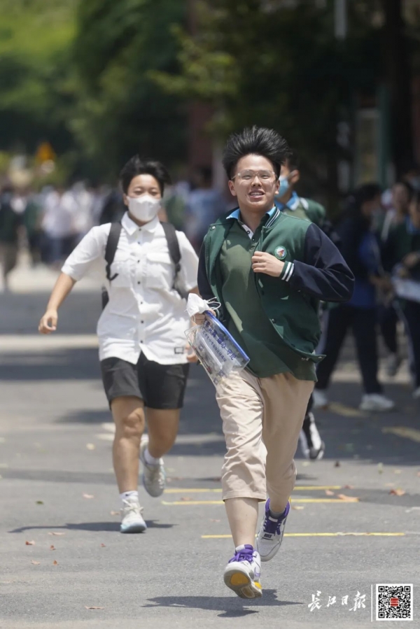 刚刚，今年武汉中考作文题揭晓