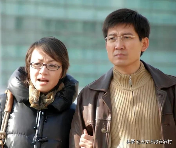 哀悼！51岁的知名演员李崇霄去世，混血女儿悲痛发文，惹人泪目
