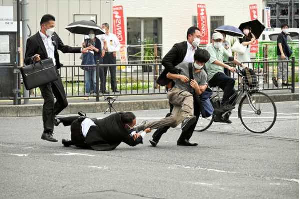 二战后，日本多名政客曾遭袭击刺杀