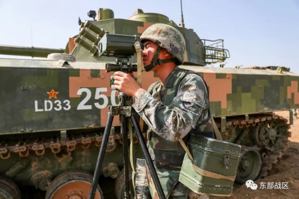 轰！轰！轰！第72集团军某合成旅进行实战化火力打击演练