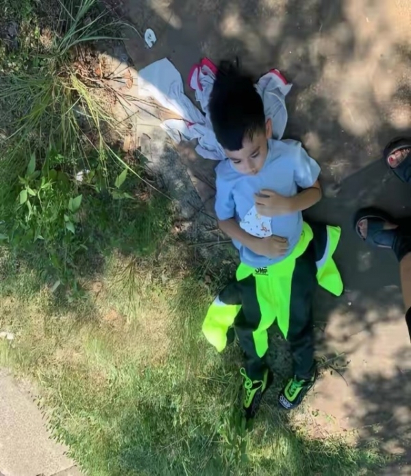 警方确认林志颖遭遇车祸，小儿子受伤照曝光，父子俩暂无生命危险