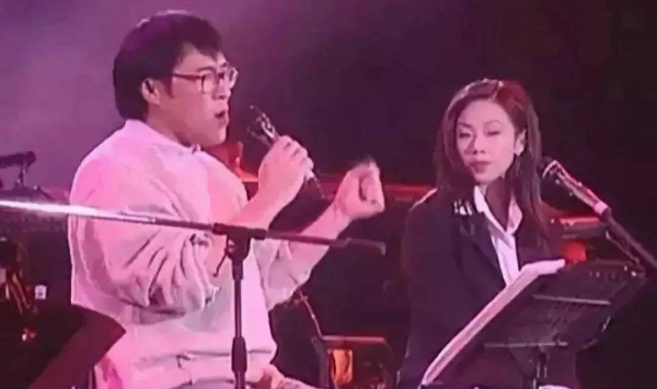 《霸王别姬》幕后故事:张国荣发烧39度仍练功,姜文曾试镜程蝶衣