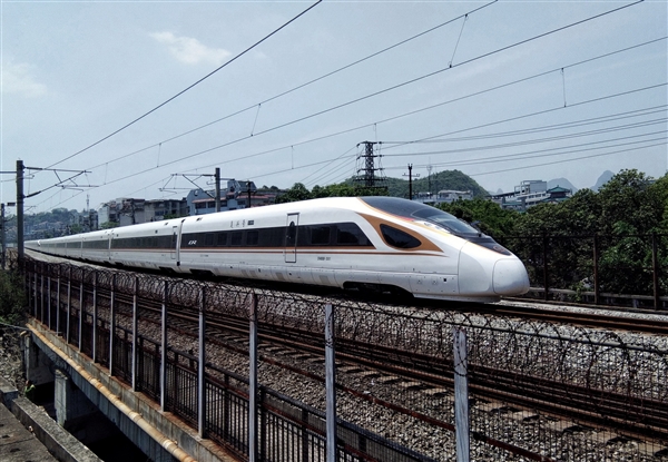 中国首次出口的高铁列车正式启运：为雅万高铁定制 最高时速350km