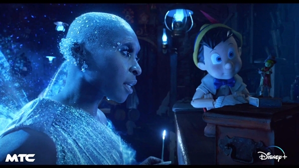 美国全新大片真人版《匹诺曹》口碑扑街：光头仙女刷新三观