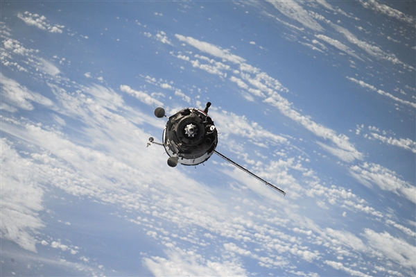 天文学家警告马斯克：SpaceX星链可造成毁灭性空难