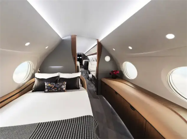 世界首富马斯克升级座驾：5.7亿的私人飞机究竟长啥样？
