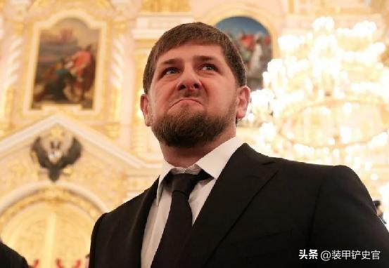 ▲俄罗斯车臣共和国领导人卡德罗夫要求人们不要"评论"俄罗斯军队在乌克