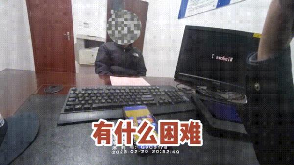 深夜，民警接到奇怪报警电话，结果…“走，叔叔带你吃面去！”