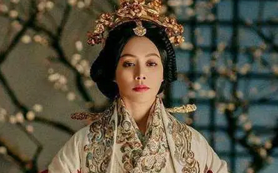 当然,这些也只是据说,还有人猜测秦始皇一生不立皇后,也和他的生母