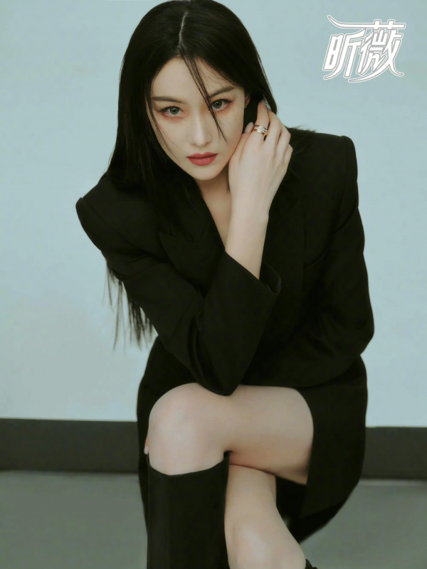 张馨予用到了过期五年的身体磨砂油