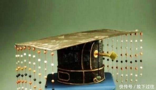 帝王头戴帘珠帽不方便到底有啥用并非单纯摆设一个常用成语与它有关2