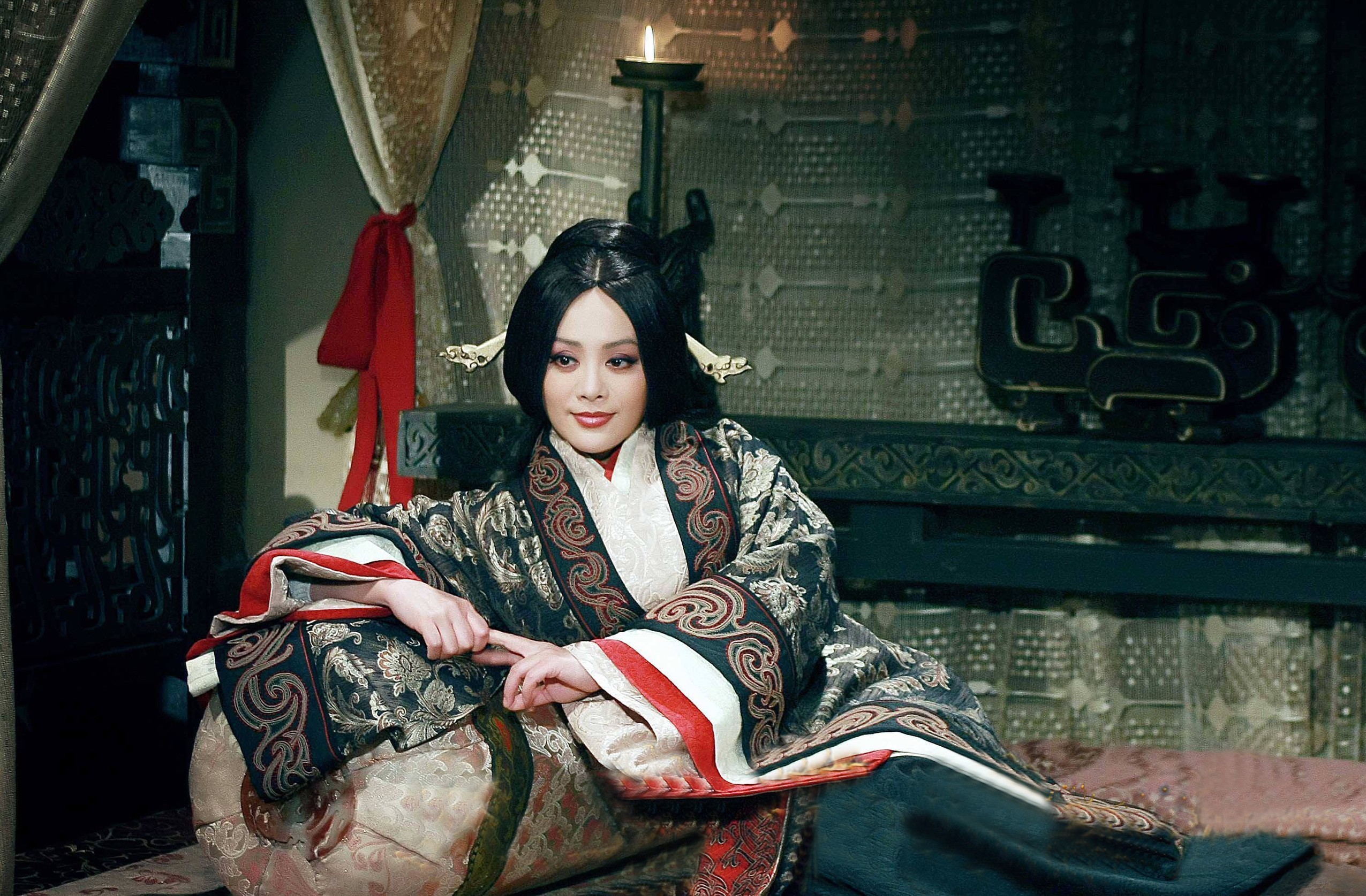 战神白起之死功高震主也许并不是其主要因素