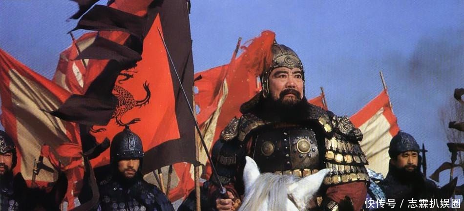 军队的牙门旗又长又重,没人举得动,所以每次都有人抱怨辛苦.