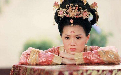 其实在她的称号中就能够体现出来,因为太平公主的全称是镇国太平公主