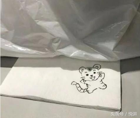 戏超多的搞笑外卖单，和小编一边吃着外卖一边笑吧！