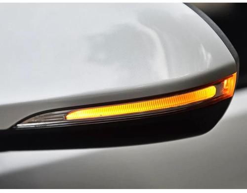 来自汽车厂家的贴心,藏在转向灯里的小tips