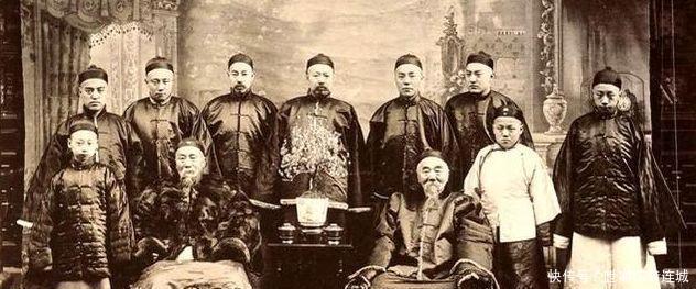 他娶了父亲的养女为妻,生下6儿2女,其中一个天下无人不知!