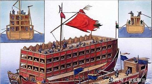 陈友谅占据了太多的优势,他的战船都是巨大无比的楼船,几十只战船连在