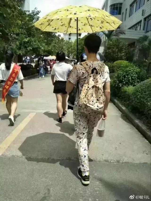 最近特别搞笑的梗，我不能一个笑啊哈哈哈哈哈！
