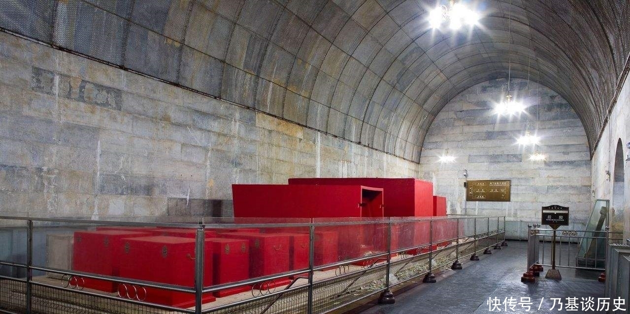 被郭沫若拿来练手的定陵里挖出的万历皇帝很特殊揭露明朝秘史2