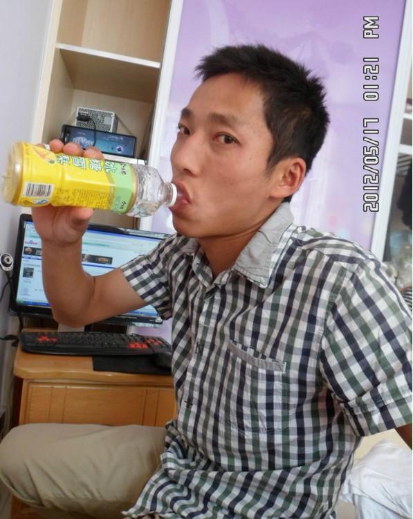 笑成猪叫声：得罪谁也不要得罪那些PS大神，恶搞起来没节操！
