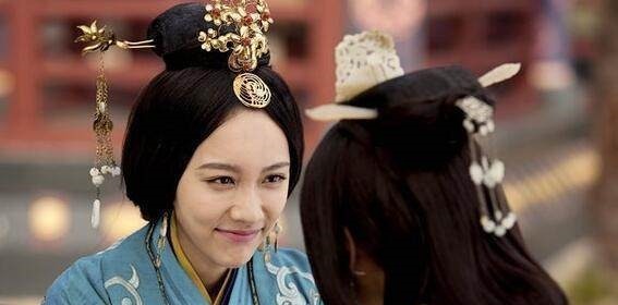 他六岁封太子娶十一岁的妻子十五岁登基只做一年皇帝