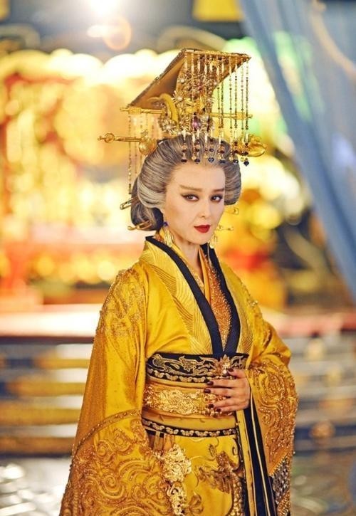 唐朝出现两个女皇帝均和李世民有联系武则天只是第二个